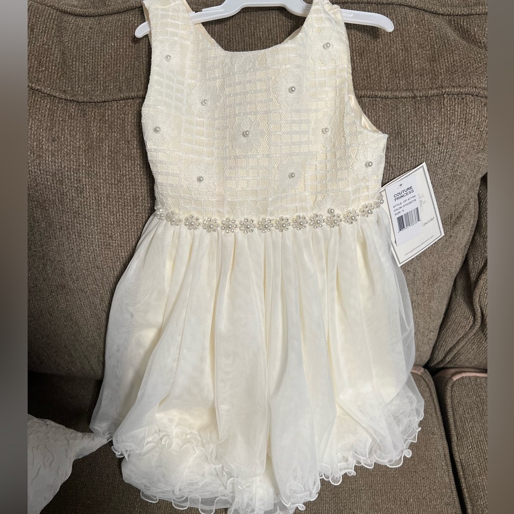 Girls dress off white lace beads